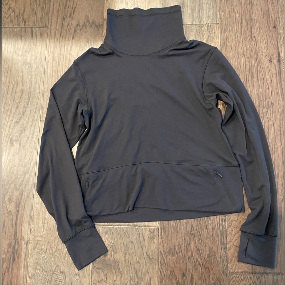 Lululemon Black Turtleneck Pullover